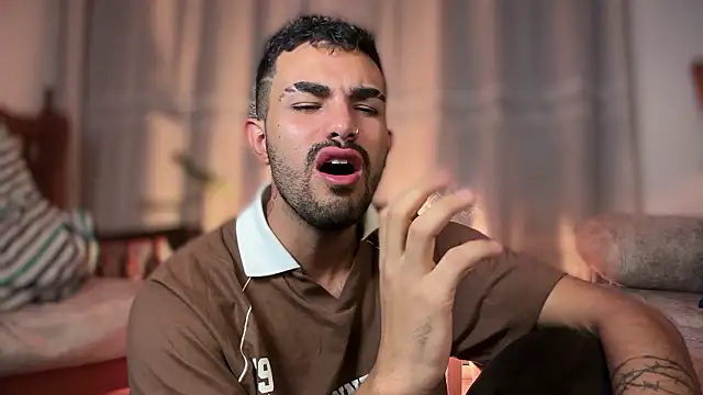 Snapshot of juancho_hairy chatting on February 2026 06:22:01 AM juancho hairy online show from February 2026 06:22:01 AM