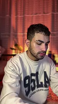 Snapshot of juancho_hairy chatting on February 2026 05:13:02 AM juancho hairy online show from February 2026 05:13:02 AM