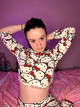 Snapshot of LilyLuck_ chatting on December 2025 12:29:02 AM LilyLuck online show from December 2025 12:29:02 AM