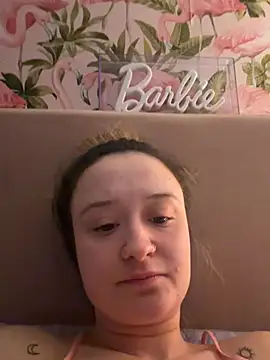 Snapshot of LilyLuck_ chatting on January 2026 09:40:02 PM LilyLuck online show from January 2026 09:40:02 PM