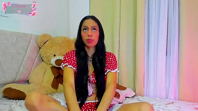 misty noire online show from May 2026 02:10:01 PM