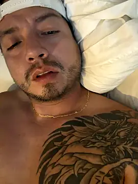 Snapshot of kskdhrks chatting on December 2025 08:05:02 PM kskdhrks online show from December 2025 08:05:02 PM