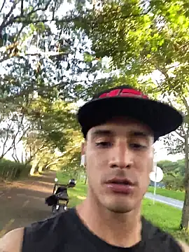 Maicol xxxx online show from February 2026 10:17:01 PM