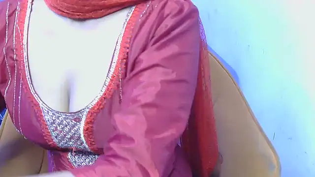 Snapshot of bold-smirthii chatting on June 2026 04:54:02 AM bold-smirthii online show from June 2026 04:54:02 AM