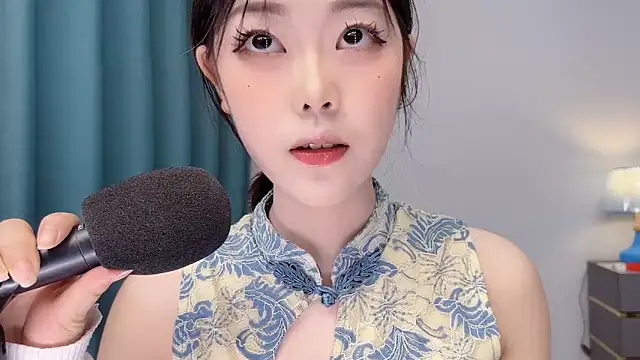 smalldaisy online show from May 2026 02:06:01 AM
