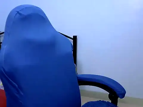 Snapshot of celine_margo chatting on February 2025 05:37:01 AM celine margo online show from February 2025 05:37:01 AM