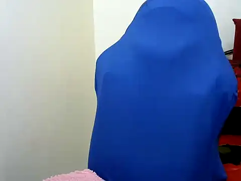 Snapshot of celine_margo chatting on October 2025 10:02:02 AM celine margo online show from October 2025 10:02:02 AM