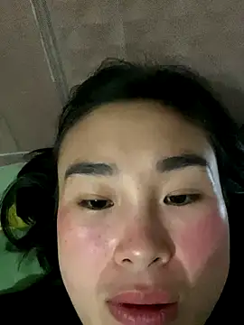 cuteelasa online show from December 2025 01:07:01 PM