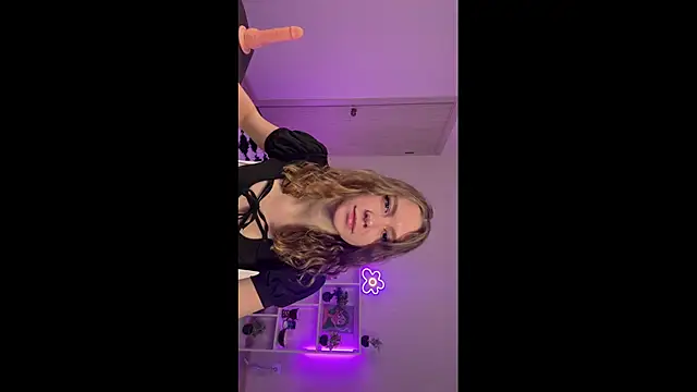 Snapshot of KellySunn chatting on February 2026 09:30:02 AM KellySunn online show from February 2026 09:30:02 AM