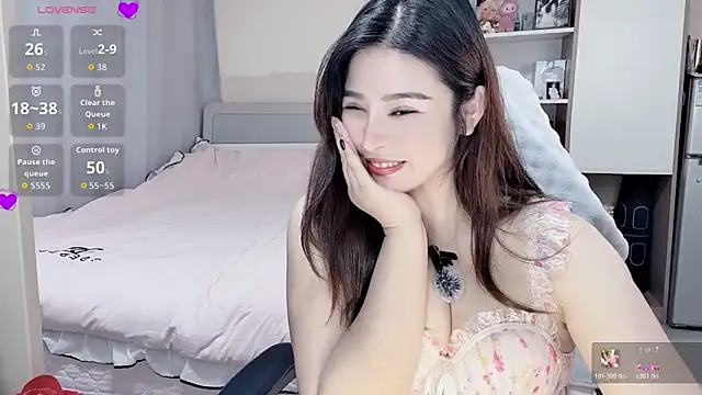 Snapshot of Ogravity_ chatting on January 2026 02:32:01 PM Ogravity online show from January 2026 02:32:01 PM