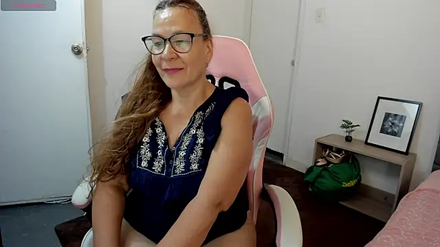 Snapshot of MS__samantha chatting on May 2026 11:04:01 AM MS samantha online show from May 2026 11:04:01 AM