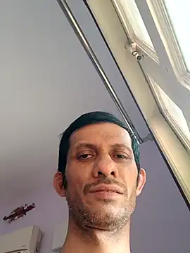 Snapshot of juicy--cock chatting on March 2026 05:23:01 AM juicy--cock online show from March 2026 05:23:01 AM