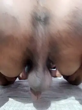 Snapshot of juicy--cock chatting on March 2026 12:33:01 AM juicy--cock online show from March 2026 12:33:01 AM