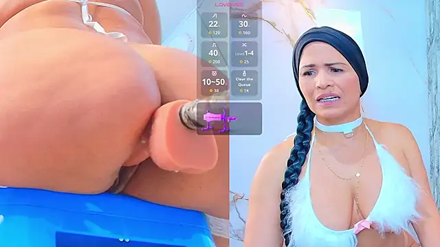 Snapshot of Isis_car0lina chatting on February 2026 02:20:02 AM Isis car0lina online show from February 2026 02:20:02 AM