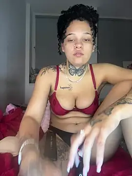 urprettygirlleenay online show from March 2026 08:45:02 PM