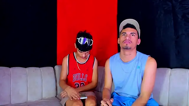 BrownieLoverss online show from February 2026 11:29:02 AM