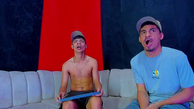 BrownieLoverss online show from February 2026 11:28:02 AM