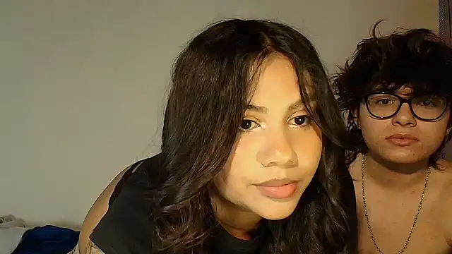 Snapshot of DaViruzz chatting on February 2026 11:19:02 PM DaViruzz online show from February 2026 11:19:02 PM