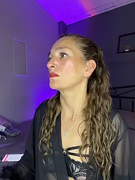 Snapshot of JennaMilf_ chatting on February 2026 06:58:01 PM JennaMilf online show from February 2026 06:58:01 PM