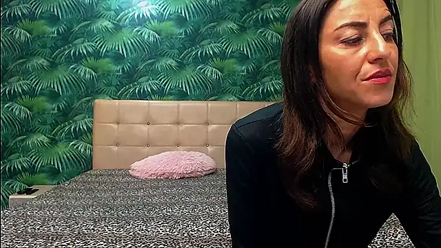 Stella John online show from January 2025 05:26:02 AM