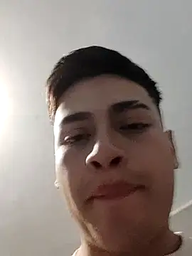 etmonstiv online show from December 2025 10:39:02 PM