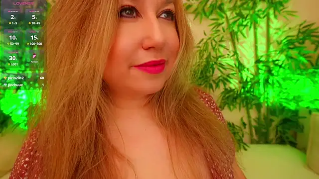 Snapshot of HappyLisa chatting on September 2025 05:11:02 AM HappyLisa online show from September 2025 05:11:02 AM