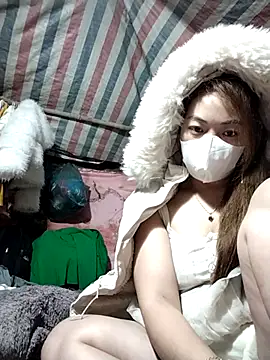 Snapshot of Lucky_cutee chatting on January 2026 12:04:02 AM Lucky cutee online show from January 2026 12:04:02 AM