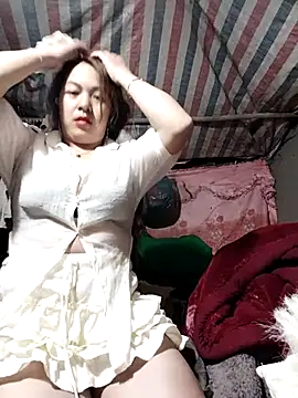 Snapshot of Lucky_cutee chatting on January 2026 10:20:02 AM Lucky cutee online show from January 2026 10:20:02 AM