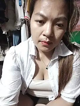 Lucky cutee online show from May 2026 03:34:02 AM