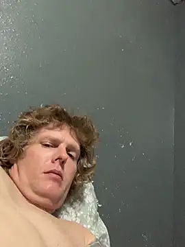 Snapshot of heath82841 chatting on January 2026 12:21:01 PM heath82841 online show from January 2026 12:21:01 PM