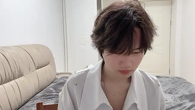 Snapshot of junnan001 chatting on December 2025 09:51:02 AM junnan001 online show from December 2025 09:51:02 AM