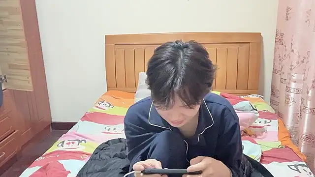 Snapshot of junnan001 chatting on January 2026 11:25:01 AM junnan001 online show from January 2026 11:25:01 AM