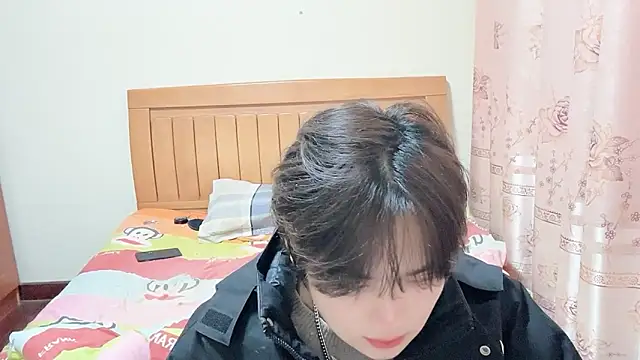 Snapshot of junnan001 chatting on February 2026 11:53:02 AM junnan001 online show from February 2026 11:53:02 AM