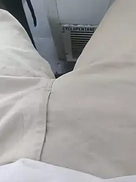 Snapshot of hydhunk26 chatting on January 2026 05:45:01 AM hydhunk26 online show from January 2026 05:45:01 AM