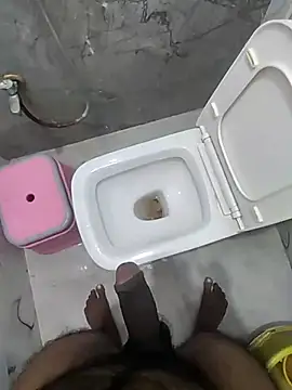 Snapshot of hydhunk26 chatting on January 2026 02:21:01 PM hydhunk26 online show from January 2026 02:21:01 PM