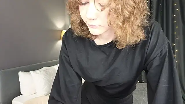 NovaEva  online show from May 2026 12:41:02 AM