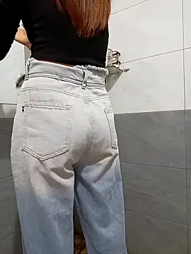 Snapshot of hangnga89 chatting on February 2026 12:15:01 AM hangnga89 online show from February 2026 12:15:01 AM