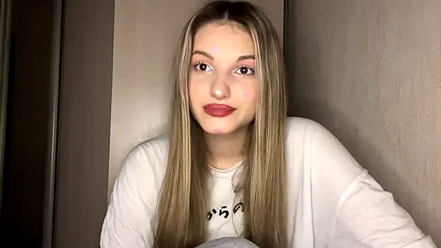 Snapshot of EmllyLighty chatting on January 2026 08:16:01 AM EmllyLighty online show from January 2026 08:16:01 AM