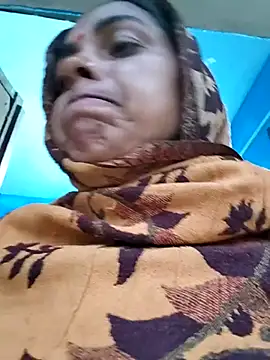 Snapshot of Mahima_rani34 chatting on February 2026 01:12:01 AM Mahima rani34 online show from February 2026 01:12:01 AM