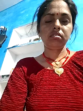 Snapshot of Mahima_rani34 chatting on February 2026 11:14:02 PM Mahima rani34 online show from February 2026 11:14:02 PM