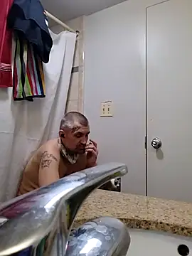 Snapshot of ViciouzzD chatting on January 2026 10:31:02 AM ViciouzzD online show from January 2026 10:31:02 AM