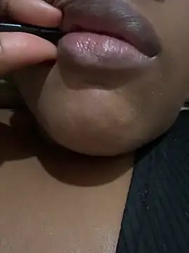 amorasecy online show from May 2026 10:31:02 AM