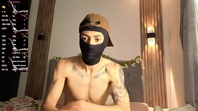 cute emmma online show from May 2026 11:28:01 AM