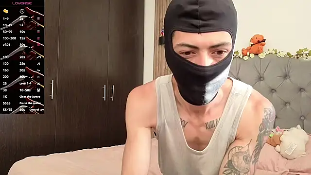 cute emmma online show from May 2026 11:48:01 AM