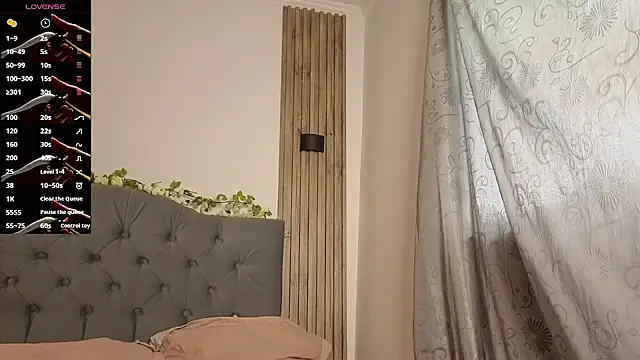 cute emmma online show from May 2026 11:09:02 AM