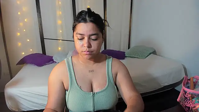 CelesteMoon5 online show from January 2026 10:48:01 PM