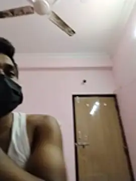 Snapshot of DesiSeductress chatting on February 2026 05:28:01 PM DesiSeductress online show from February 2026 05:28:01 PM