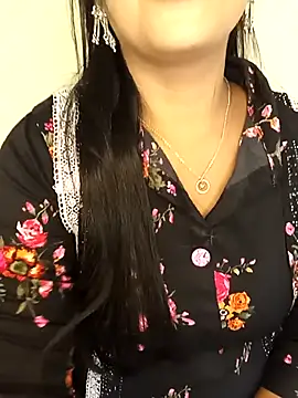 Snapshot of Deshi_bhabhi143 chatting on April 2026 06:44:02 AM Deshi bhabhi143 online show from April 2026 06:44:02 AM