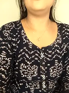 Snapshot of Deshi_bhabhi143 chatting on April 2026 11:36:02 AM Deshi bhabhi143 online show from April 2026 11:36:02 AM
