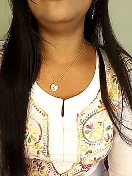 Snapshot of Deshi_bhabhi143 chatting on May 2026 05:47:01 AM Deshi bhabhi143 online show from May 2026 05:47:01 AM